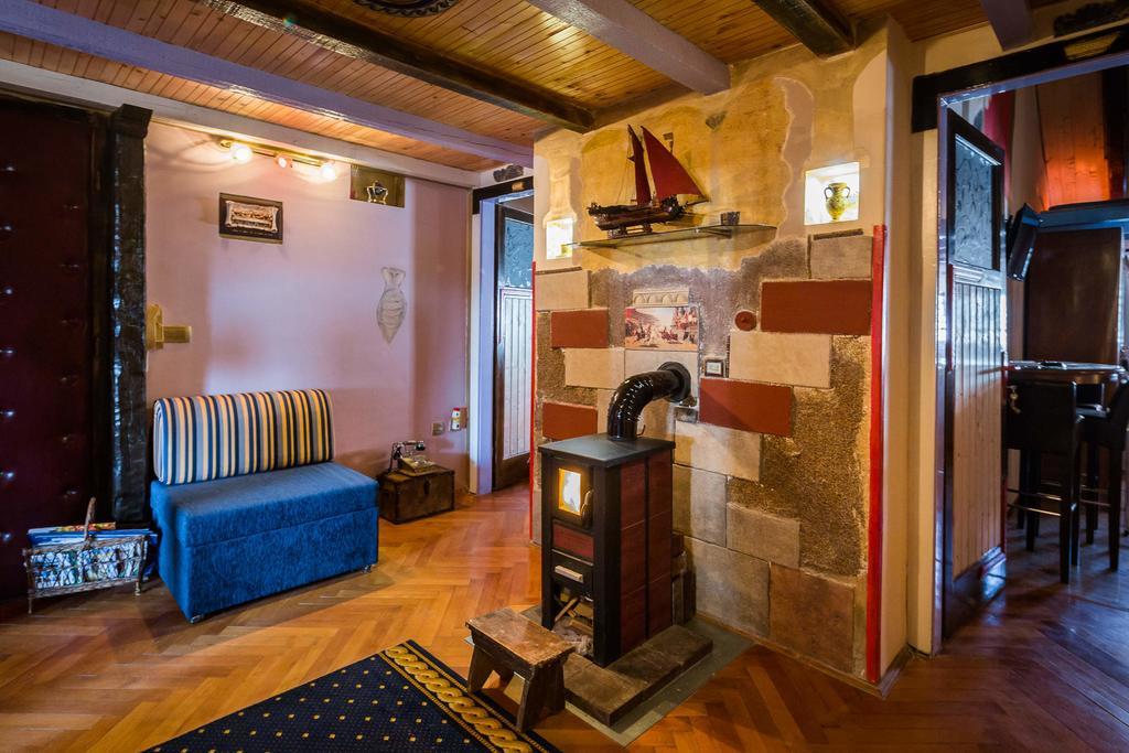 Guest House Roman Horizon Split Rum bild